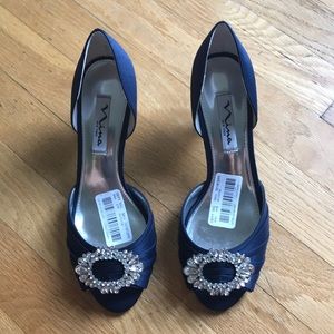 Brand New Nina peek toes sandals